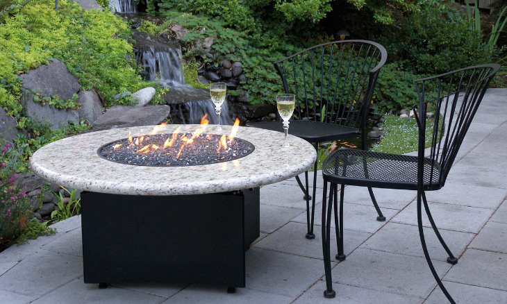 Oriflamme Gas Fire Pit Table Optima Giallo Santo