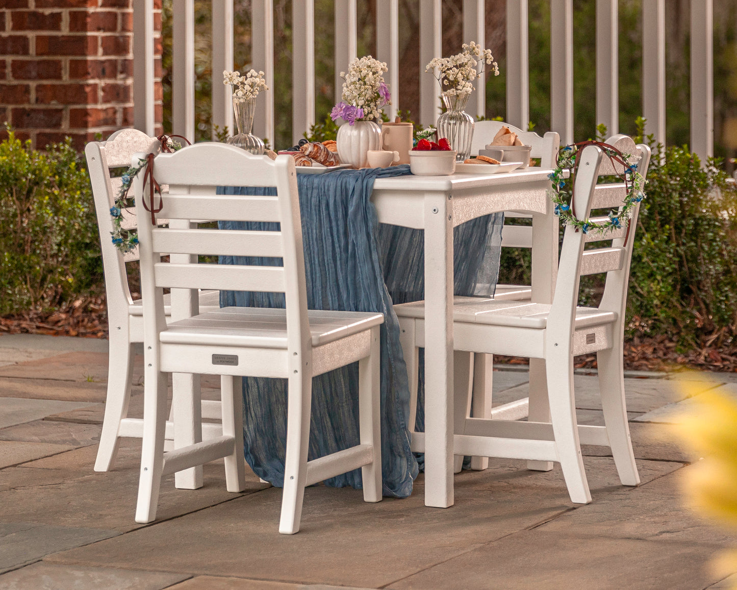 Savannah Kids 5-Piece Dining Set