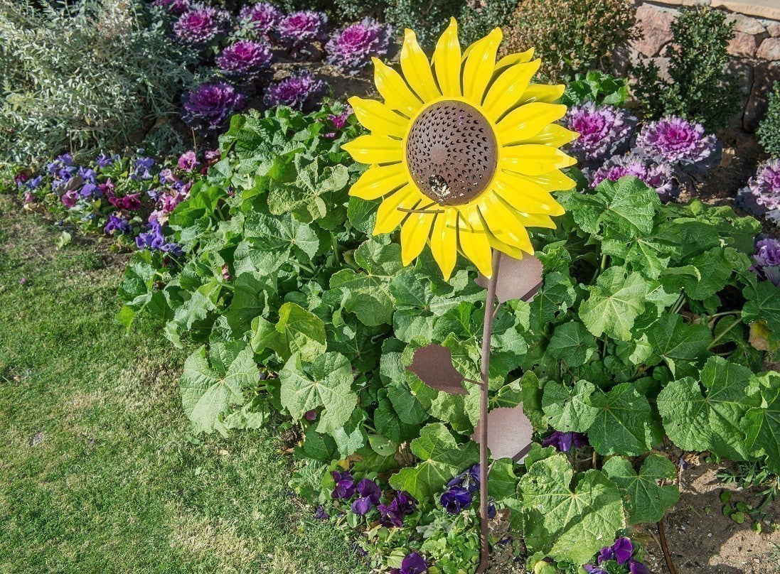 Desert Steel Sunflower Bird Feeder