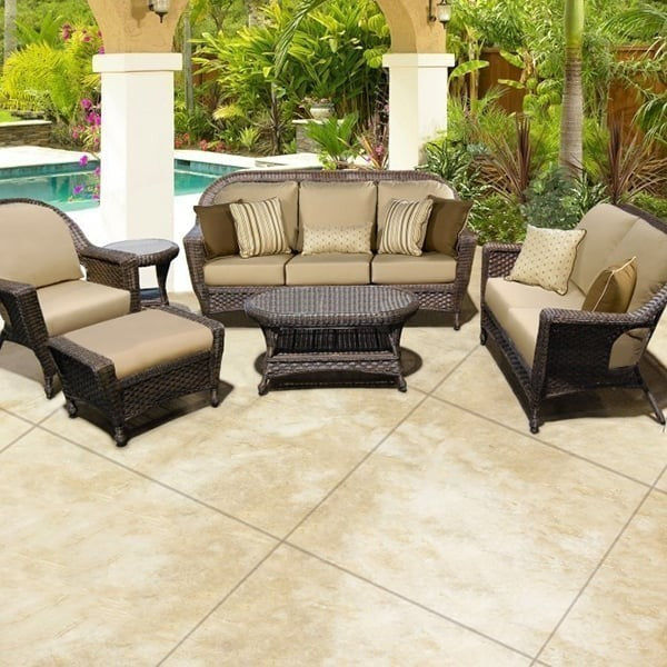 Georgetown Wicker Loveseat lifestyle