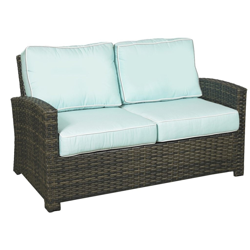 Lakeside Wicker Loveseat