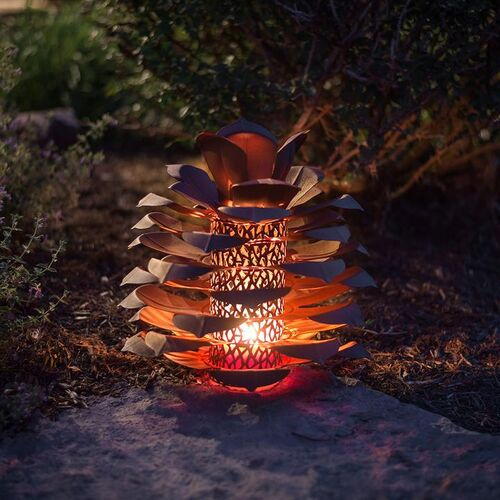 Indoor/Outdoof Steel Pine Cone Luminary
