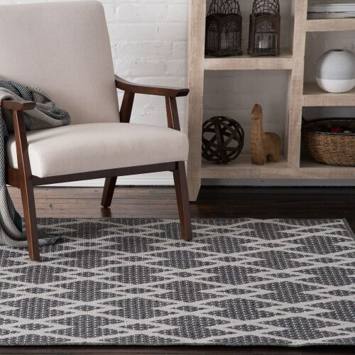 New Zealand Chevron Diamond Indoor/Outdoor Rug
