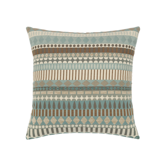 Elaine Smith Outdoor Spa Deco