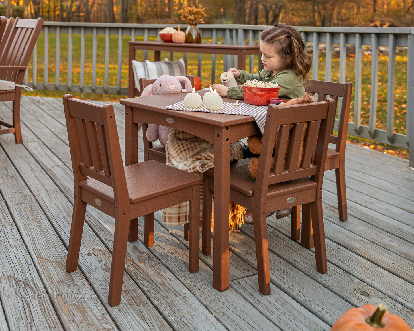 Vineyard Kids 5-Piece Dining Set