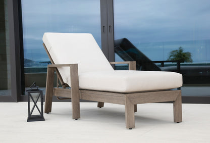 Laguna Chaise Lounger