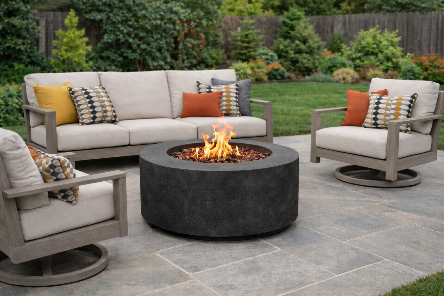 Cilandro Concrete Fire Table - Thumbnail 2