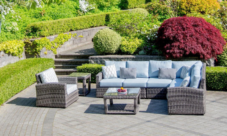 Portofino Swivel Rocker by Ratana